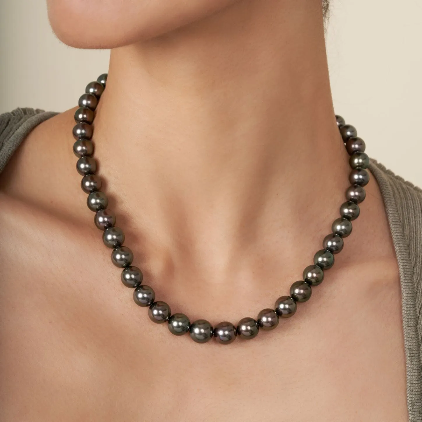 8.0-10.6 mm AAA Tahitian Round Pearl Necklace