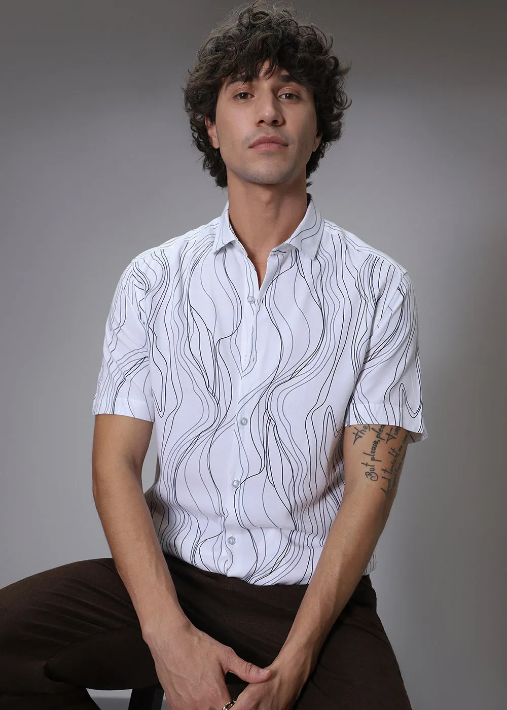 Abstract White Line Print Shirt