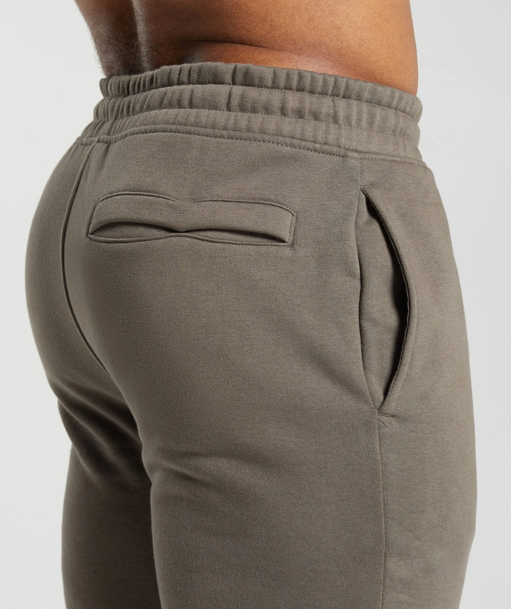Gymshark Crest Joggers - Camo Brown