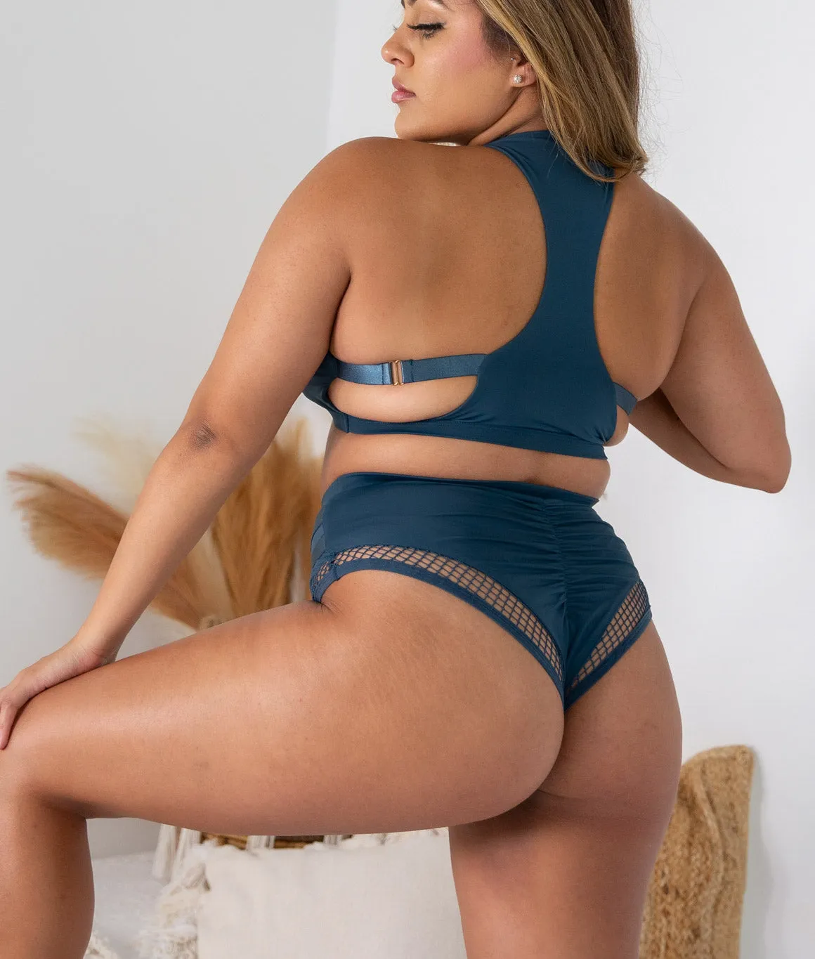 Isla Shorts - Matte Teal