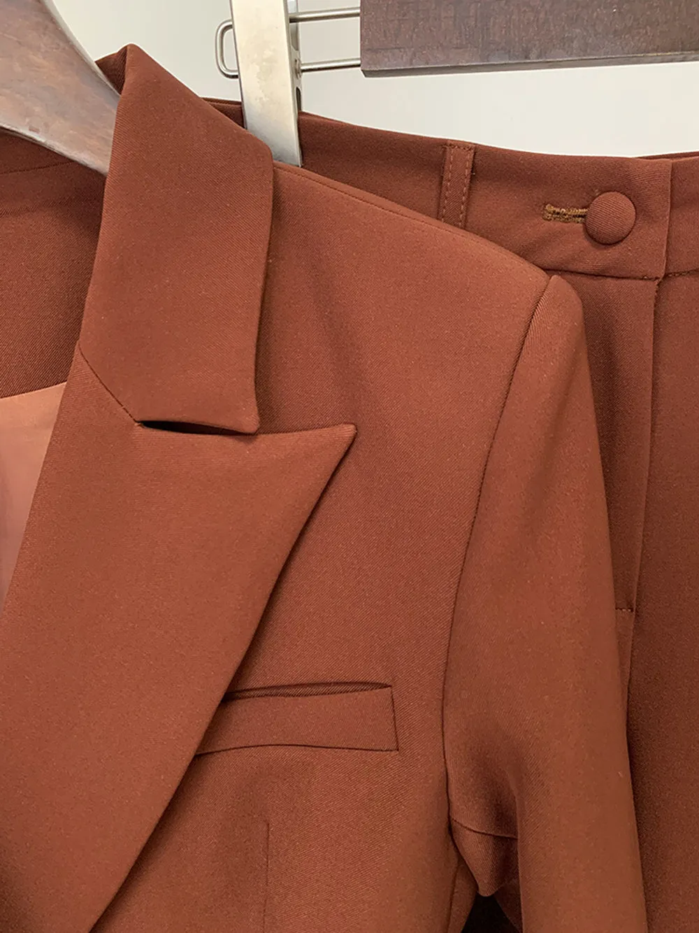 LIDA Blazer & Pants Set in Brown