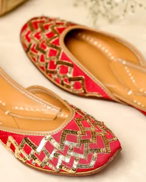 Red Mahogany Handcrafted Jutti