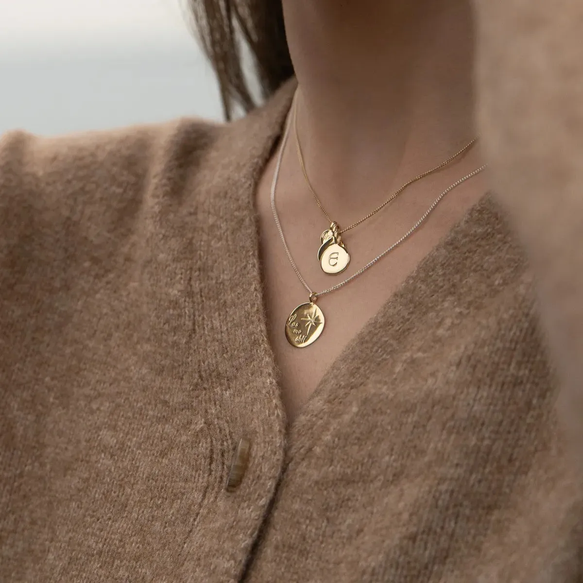 Silver|Gold Las mo shlí diamond pendant