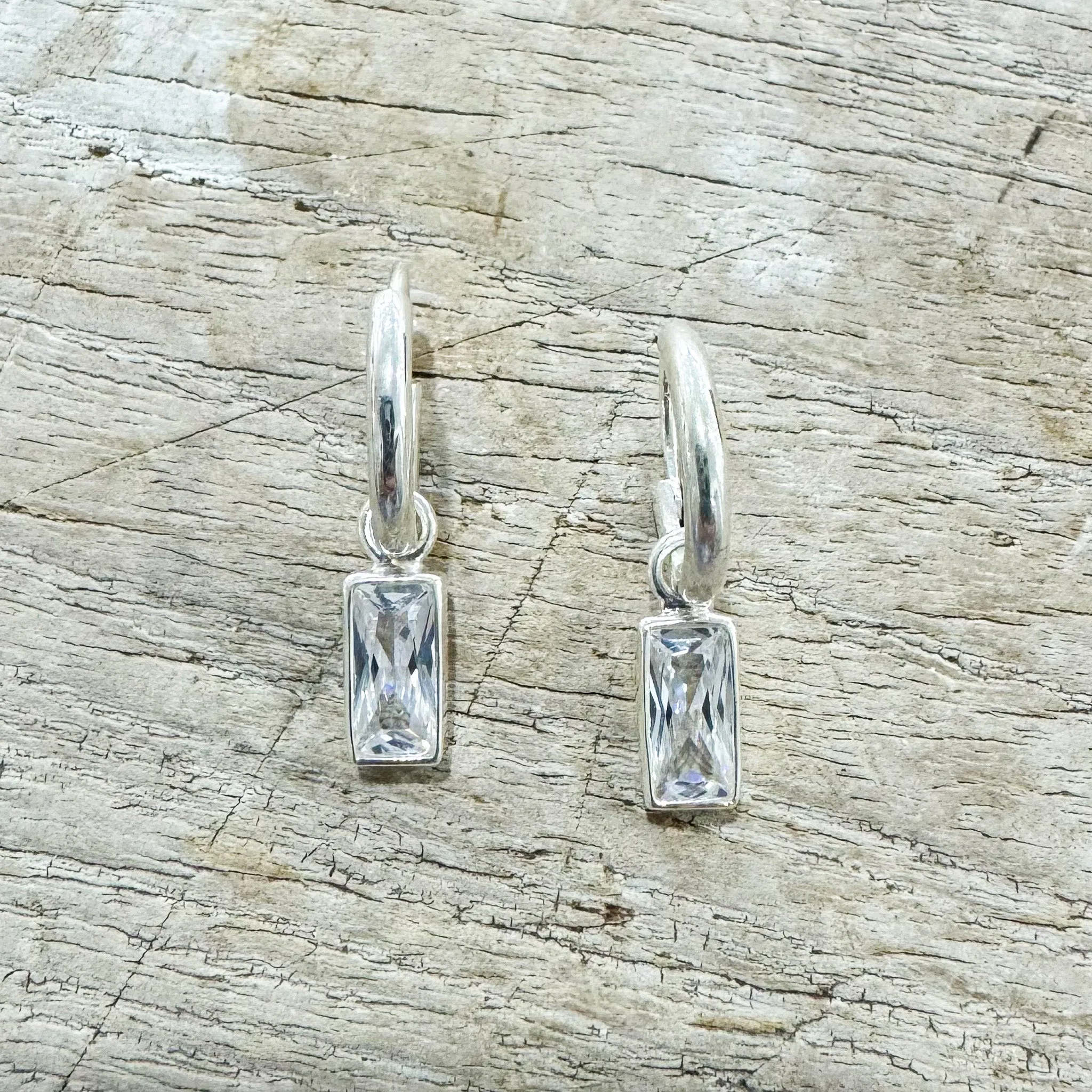 Summer Night Sparkle Sleeper Earrings