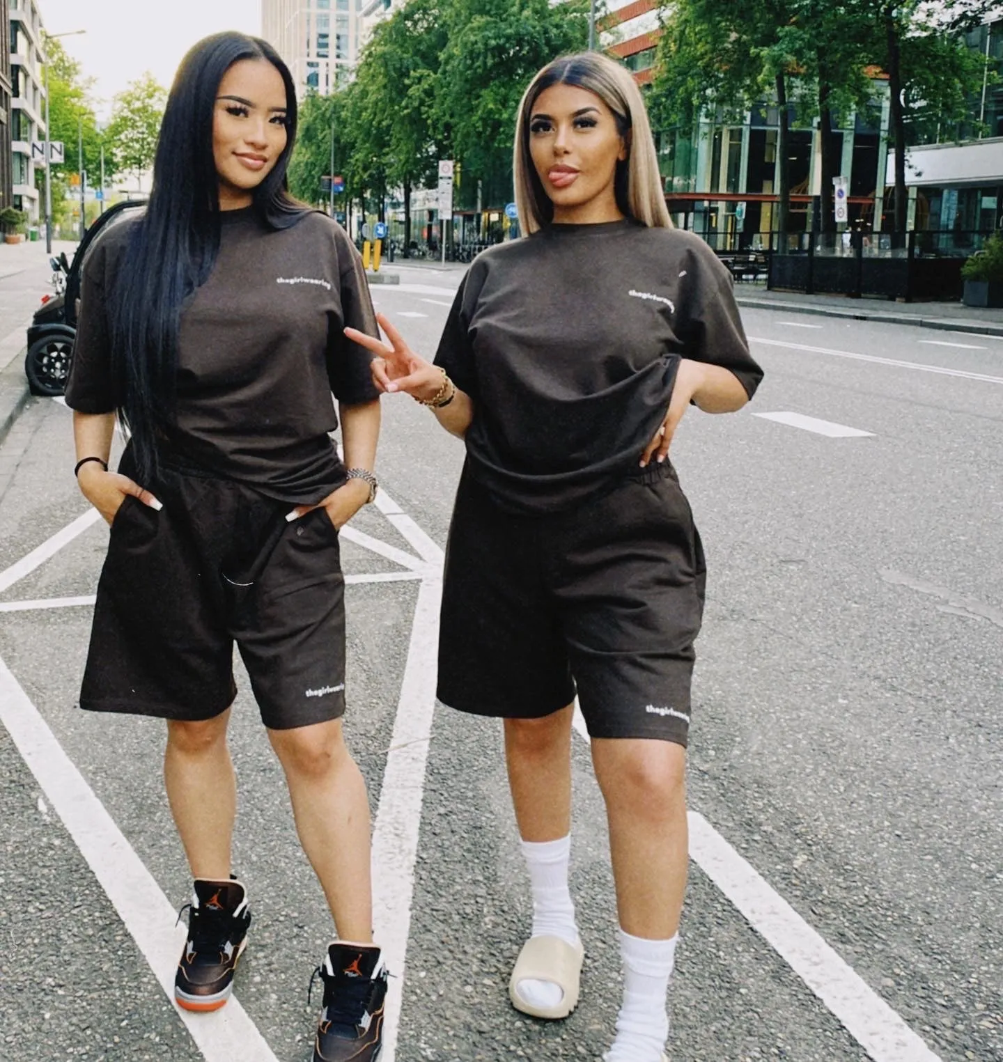 TGW Oversized Brown Set