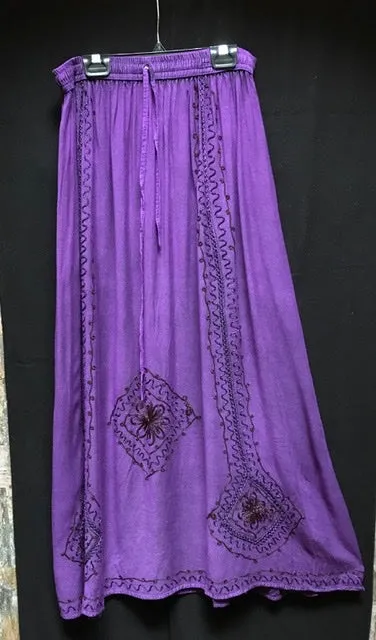 TIENDA HO 1815 EMBROIDERED RAYON SKIRT