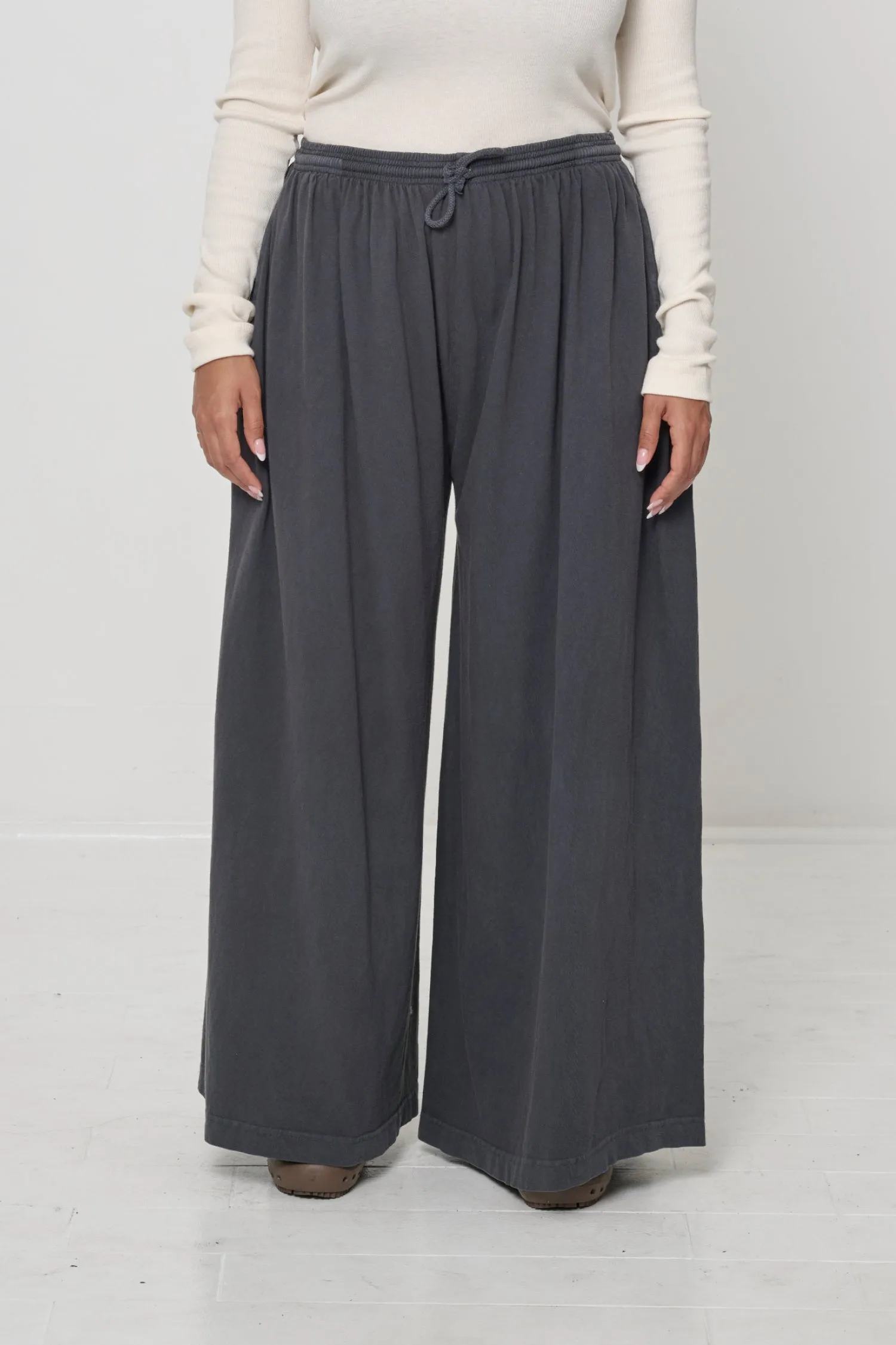 Tubular Pants