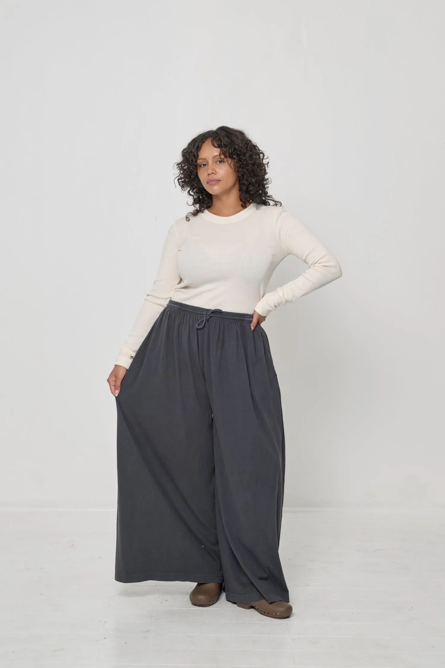 Tubular Pants